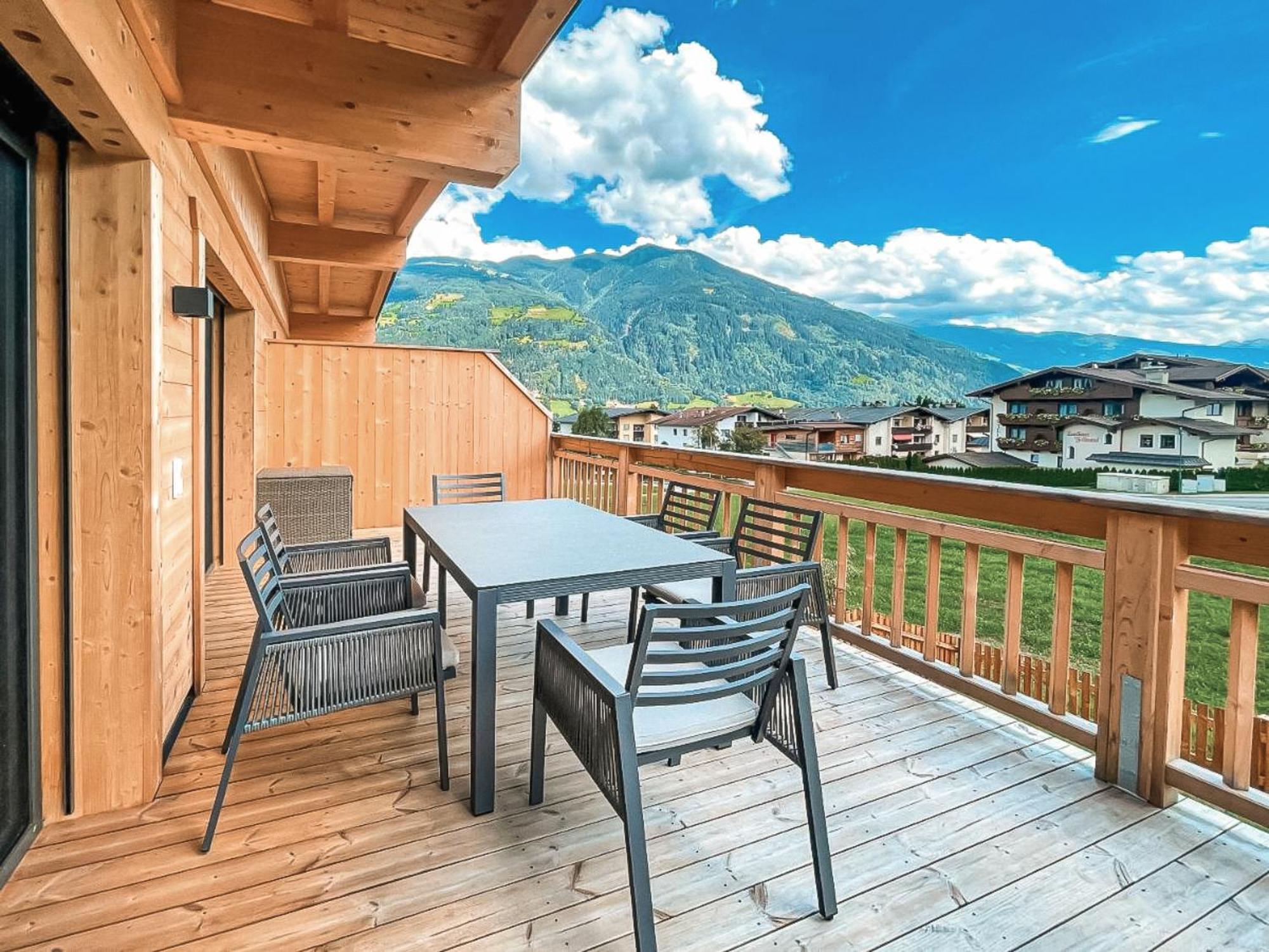 Zillerheart - Balcony Und Car Park By Alpenluxus Appartements Fügen Exterior foto